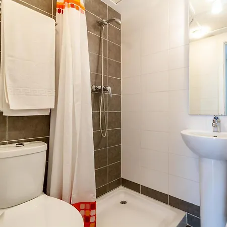 Apartament Realrent Calamora Ii *